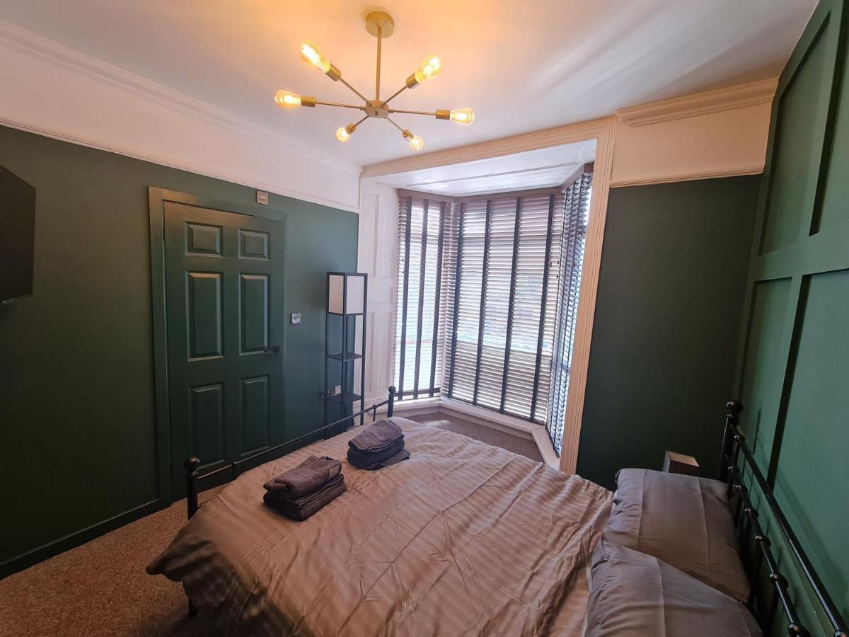 Lombard House - Boutique Hotel By Tifa Stays Свонсі Екстер'єр фото